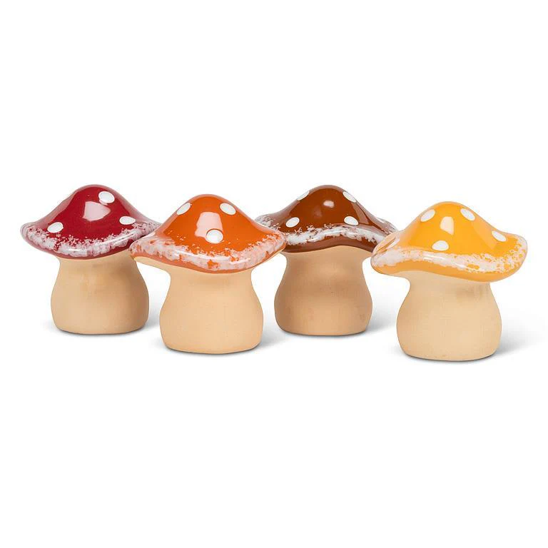 Figurines